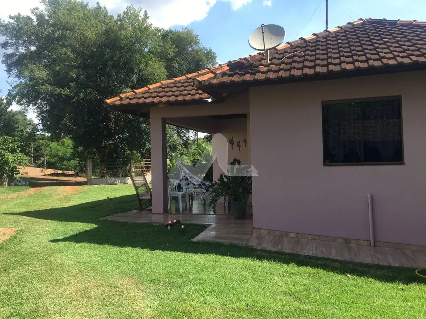 Foto 2 de Chácara com 2 quartos à venda, 2715m2 em Toledo - PR