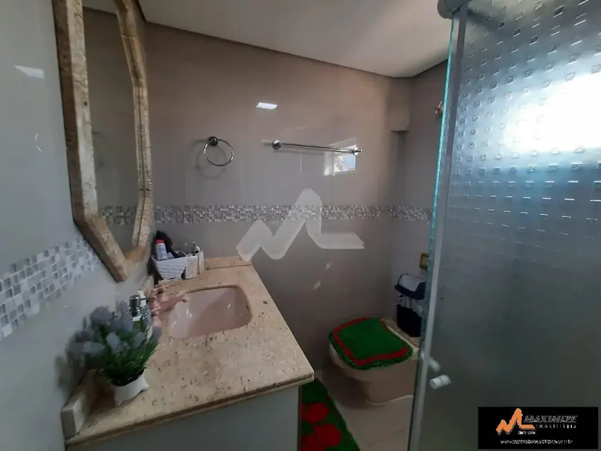 Apartamento com 2 quartos à venda, 172m2 em Centro, Toledo - PR - imagem 4 Foto 4 de Apartamento com 2 quartos à venda, 172m2 em Centro, Toledo - PR