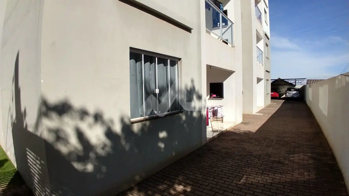 Foto 2 de Apartamento com 2 quartos à venda, 54m2 em Vila Pioneiro, Toledo - PR