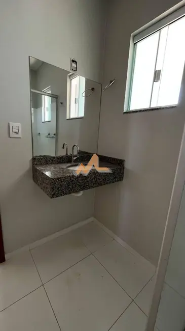 Foto 8 de Sobrado com 2 quartos para alugar, 136m2 em Jardim Gisela, Toledo - PR