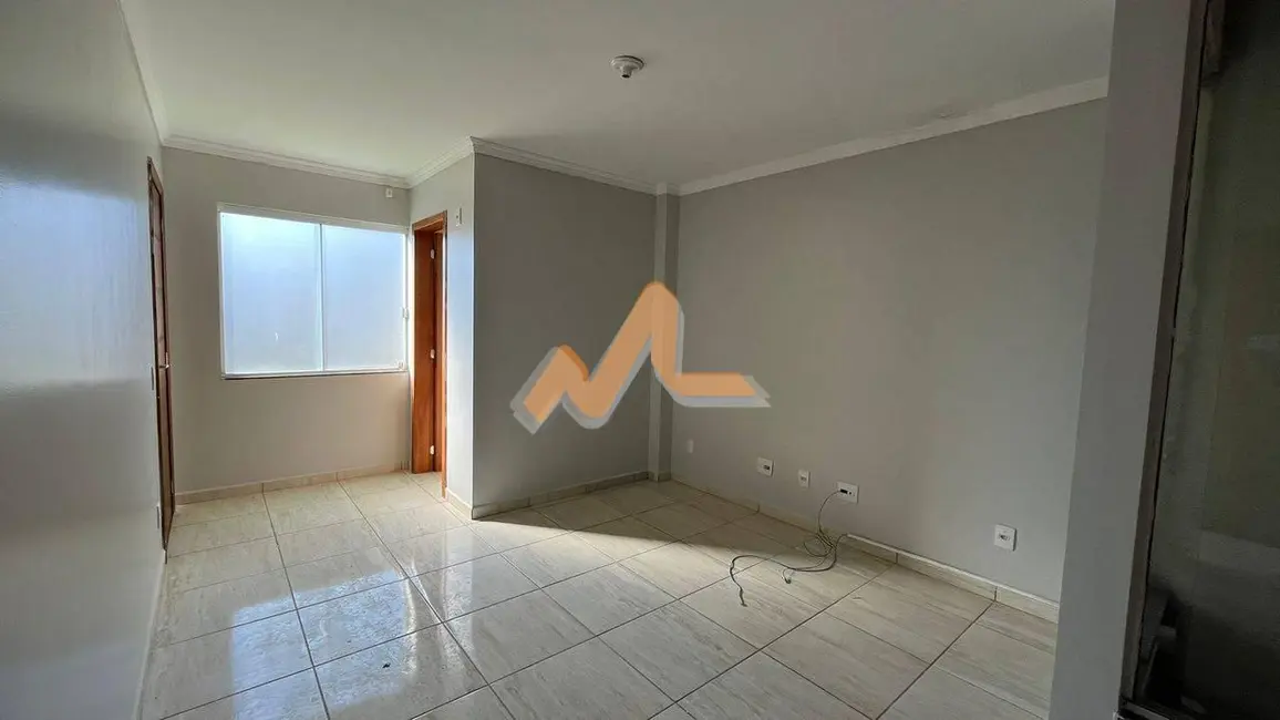 Foto 4 de Sobrado com 2 quartos para alugar, 136m2 em Jardim Gisela, Toledo - PR