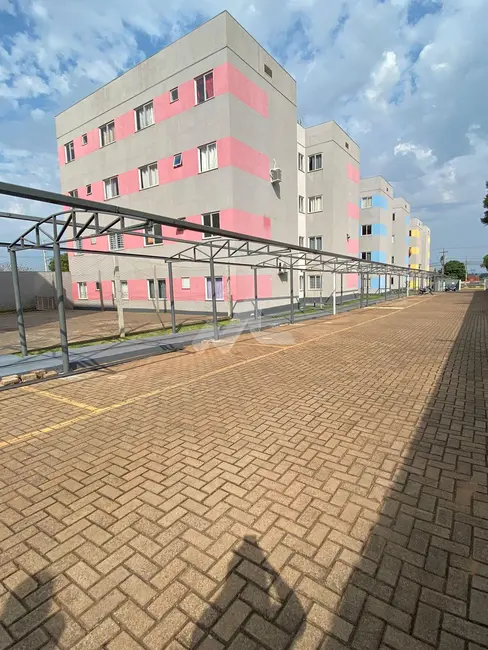 Apartamento com 2 quartos para alugar, 58m2 em Jardim Panorama, Toledo - PR - imagem 3 Foto 3 de Apartamento com 2 quartos para alugar, 58m2 em Jardim Panorama, Toledo - PR