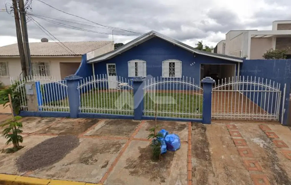 Foto 1 de Casa com 3 quartos à venda, 138m2 em Jardim Gisela, Toledo - PR
