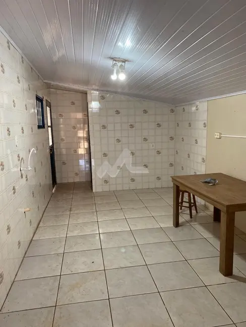 Casa com 3 quartos à venda, 138m2 em Jardim Gisela, Toledo - PR - imagem 5 Foto 5 de Casa com 3 quartos à venda, 138m2 em Jardim Gisela, Toledo - PR