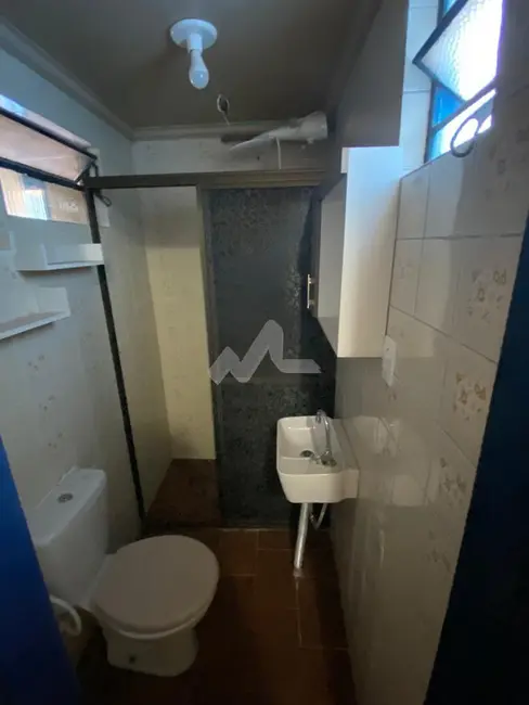 Casa com 3 quartos à venda, 138m2 em Jardim Gisela, Toledo - PR - imagem 4 Foto 4 de Casa com 3 quartos à venda, 138m2 em Jardim Gisela, Toledo - PR