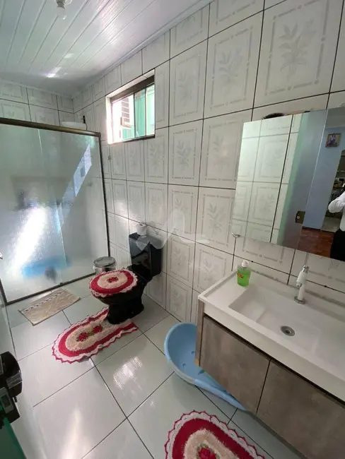 Casa com 3 quartos à venda, 149m2 em César Park, Toledo - PR - imagem 4 Foto 4 de Casa com 3 quartos à venda, 149m2 em César Park, Toledo - PR