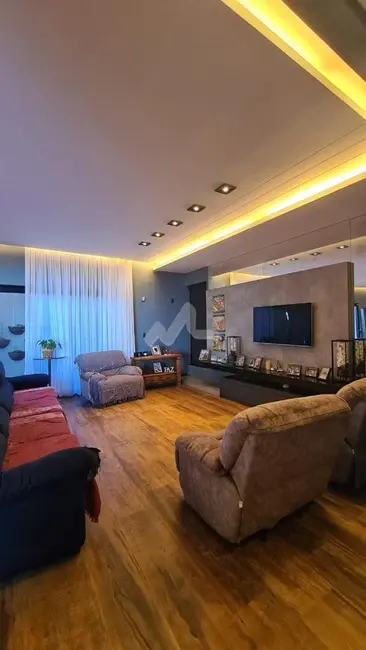 Casa à venda, 400m2 em Toledo - PR - imagem 25 Foto 25 de Casa à venda, 400m2 em Toledo - PR