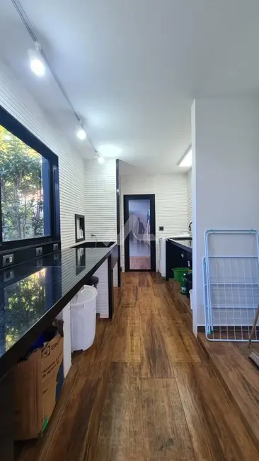 Casa à venda, 400m2 em Toledo - PR - imagem 4 Foto 4 de Casa à venda, 400m2 em Toledo - PR
