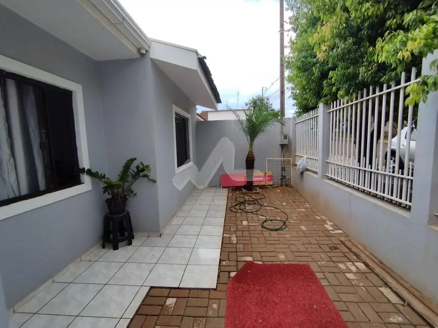 Casa com 2 quartos à venda, 140m2 em Jardim Europa, Toledo - PR - imagem 3 Foto 3 de Casa com 2 quartos à venda, 140m2 em Jardim Europa, Toledo - PR