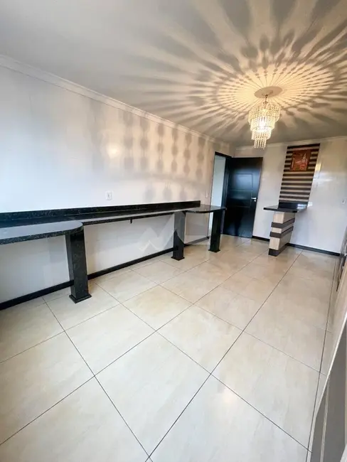 Sobrado com 3 quartos à venda, 190m2 em Jardim Coopagro, Toledo - PR - imagem 8 Foto 8 de Sobrado com 3 quartos à venda, 190m2 em Jardim Coopagro, Toledo - PR