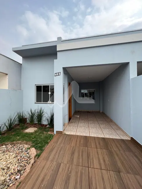 Casa com 3 quartos à venda, 84m2 em Jardim Panorama, Toledo - PR - imagem 1 Foto 1 de Casa com 3 quartos à venda, 84m2 em Jardim Panorama, Toledo - PR