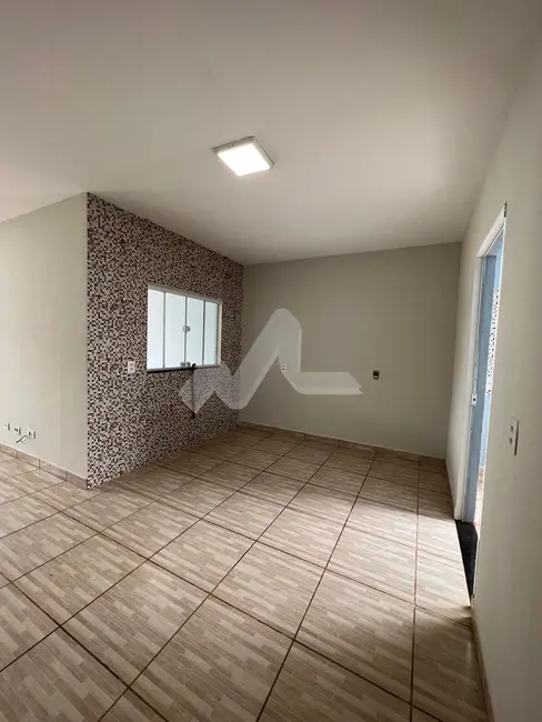 Casa com 3 quartos à venda, 84m2 em Jardim Panorama, Toledo - PR - imagem 4 Foto 4 de Casa com 3 quartos à venda, 84m2 em Jardim Panorama, Toledo - PR