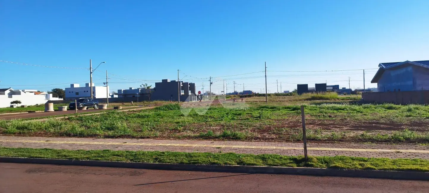 Foto 1 de Terreno / Lote à venda, 480m2 em Tocantins, Toledo - PR