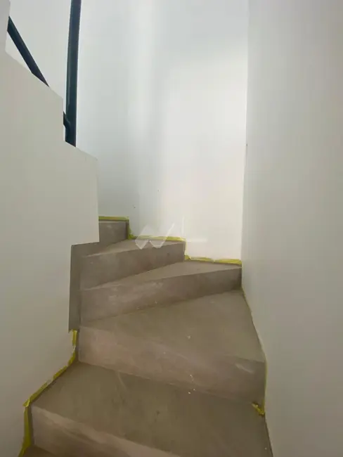 Sobrado à venda, 160m2 em Jardim Gisela, Toledo - PR - imagem 5 Foto 5 de Sobrado à venda, 160m2 em Jardim Gisela, Toledo - PR