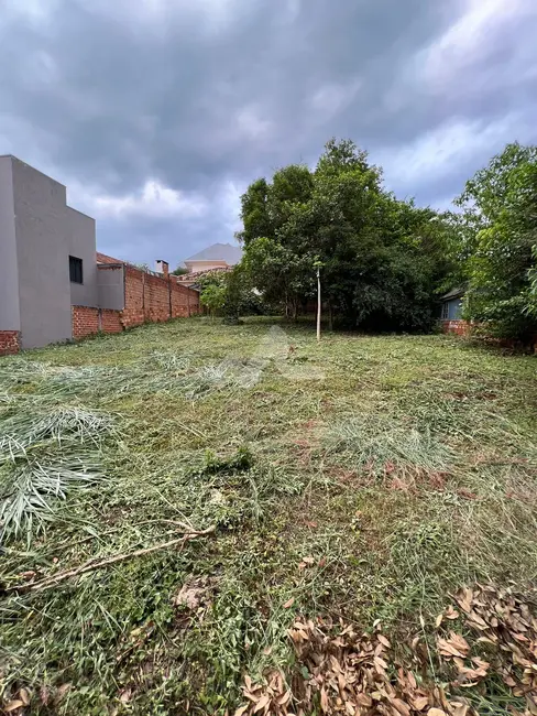 Foto 1 de Terreno / Lote à venda, 405m2 em Centro, Toledo - PR