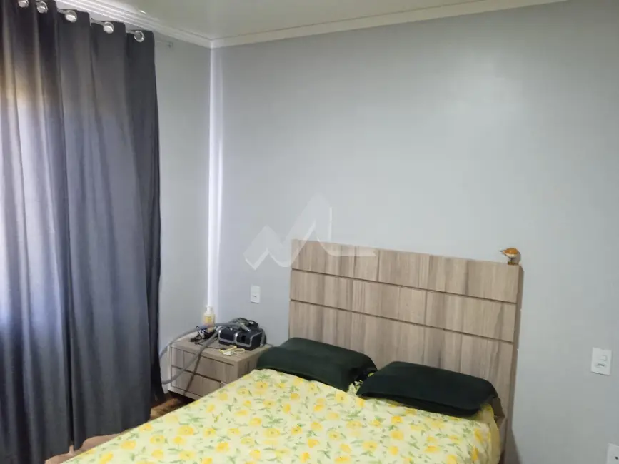 Casa com 3 quartos à venda, 141m2 em Toledo - PR - imagem 5 Foto 5 de Casa com 3 quartos à venda, 141m2 em Toledo - PR