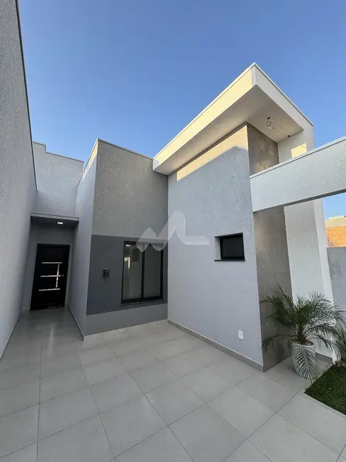 Foto 2 de Casa com 1 quarto à venda, 60m2 em Jardim Coopagro, Toledo - PR