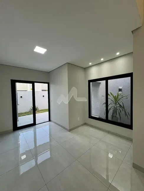 Casa com 1 quarto à venda, 60m2 em Jardim Coopagro, Toledo - PR - imagem 4 Foto 4 de Casa com 1 quarto à venda, 60m2 em Jardim Coopagro, Toledo - PR