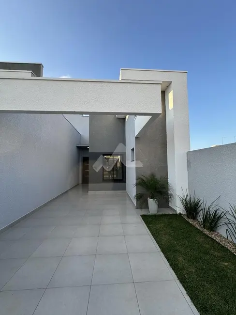 Foto 1 de Casa com 1 quarto à venda, 60m2 em Jardim Coopagro, Toledo - PR