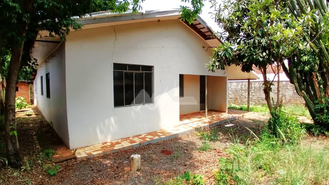 Casa com 3 quartos à venda, 90m2 em Jardim Gisela, Toledo - PR - imagem 6 Foto 6 de Casa com 3 quartos à venda, 90m2 em Jardim Gisela, Toledo - PR