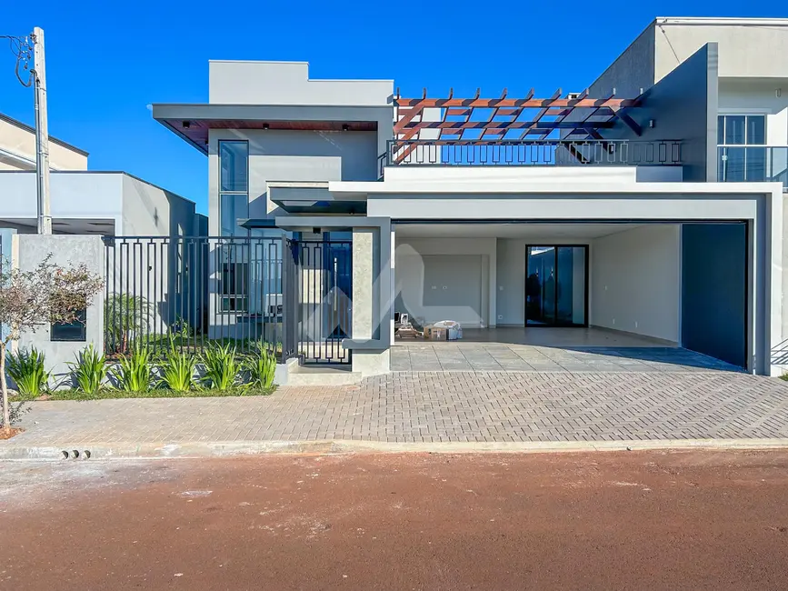 Casa com 1 quarto à venda, 212m2 em Jardim Pancera, Toledo - PR - imagem 1 Foto 1 de Casa com 1 quarto à venda, 212m2 em Jardim Pancera, Toledo - PR