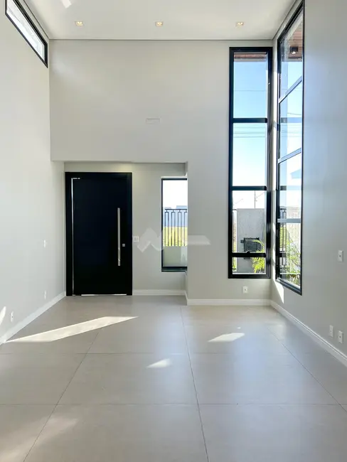 Casa com 1 quarto à venda, 212m2 em Jardim Pancera, Toledo - PR - imagem 5 Foto 5 de Casa com 1 quarto à venda, 212m2 em Jardim Pancera, Toledo - PR