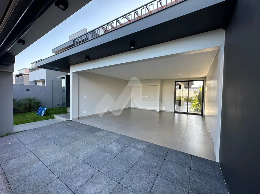 Casa com 1 quarto à venda, 212m2 em Jardim Pancera, Toledo - PR - imagem 3 Foto 3 de Casa com 1 quarto à venda, 212m2 em Jardim Pancera, Toledo - PR