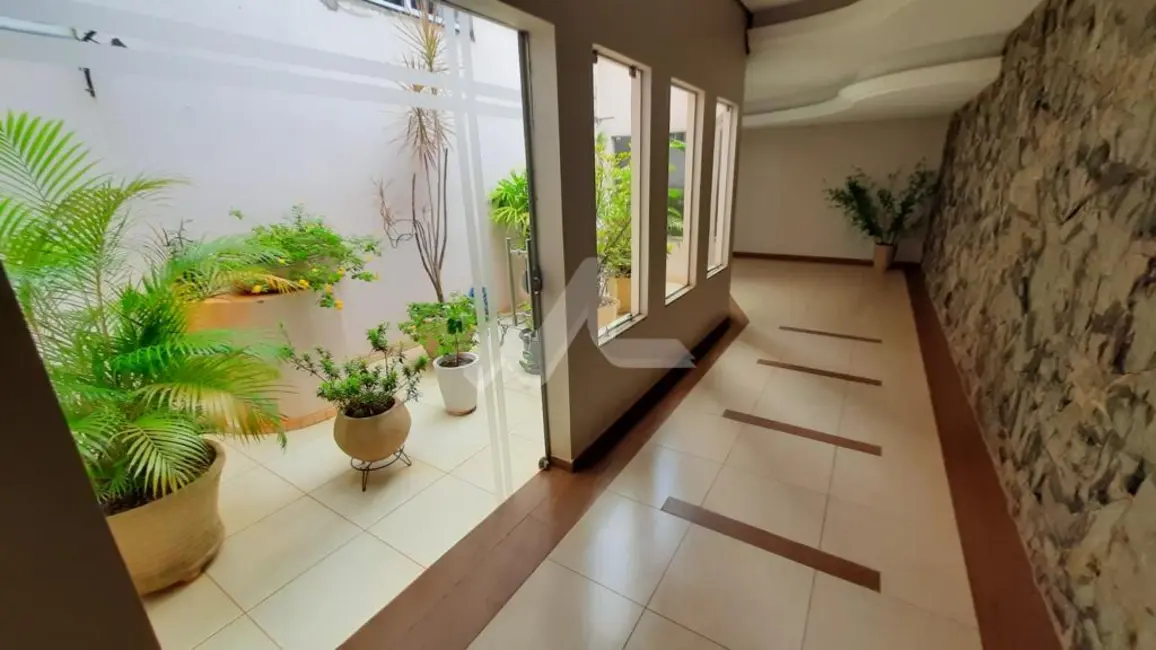 Apartamento com 2 quartos à venda, 87m2 em Centro, Toledo - PR - imagem 9 Foto 9 de Apartamento com 2 quartos à venda, 87m2 em Centro, Toledo - PR