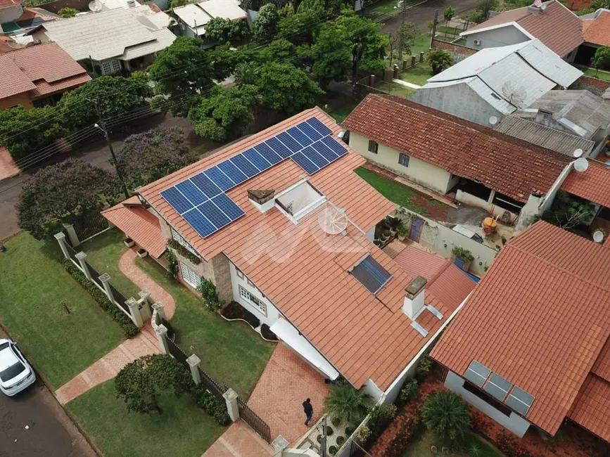 Casa com 3 quartos à venda, 300m2 em Centro, Marechal Candido Rondon - PR - imagem 5 Foto 5 de Casa com 3 quartos à venda, 300m2 em Centro, Marechal Candido Rondon - PR