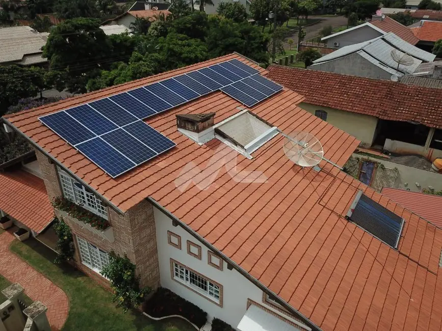 Casa com 3 quartos à venda, 300m2 em Centro, Marechal Candido Rondon - PR - imagem 4 Foto 4 de Casa com 3 quartos à venda, 300m2 em Centro, Marechal Candido Rondon - PR