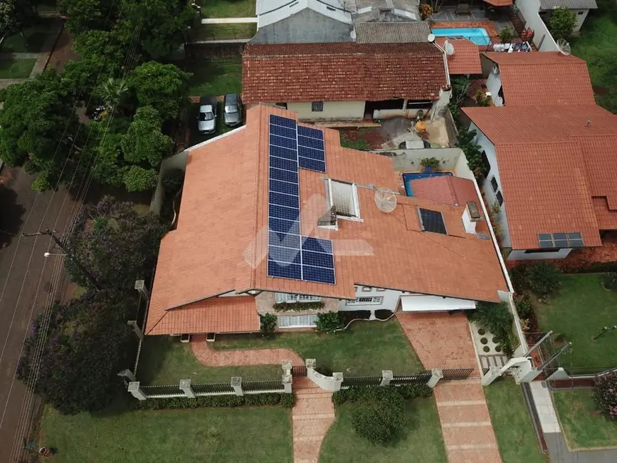 Foto 2 de Casa com 3 quartos à venda, 300m2 em Centro, Marechal Candido Rondon - PR