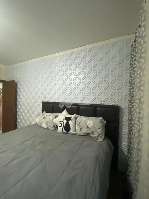 Foto 3 de Casa à venda em Jardim Gisela, Toledo - PR