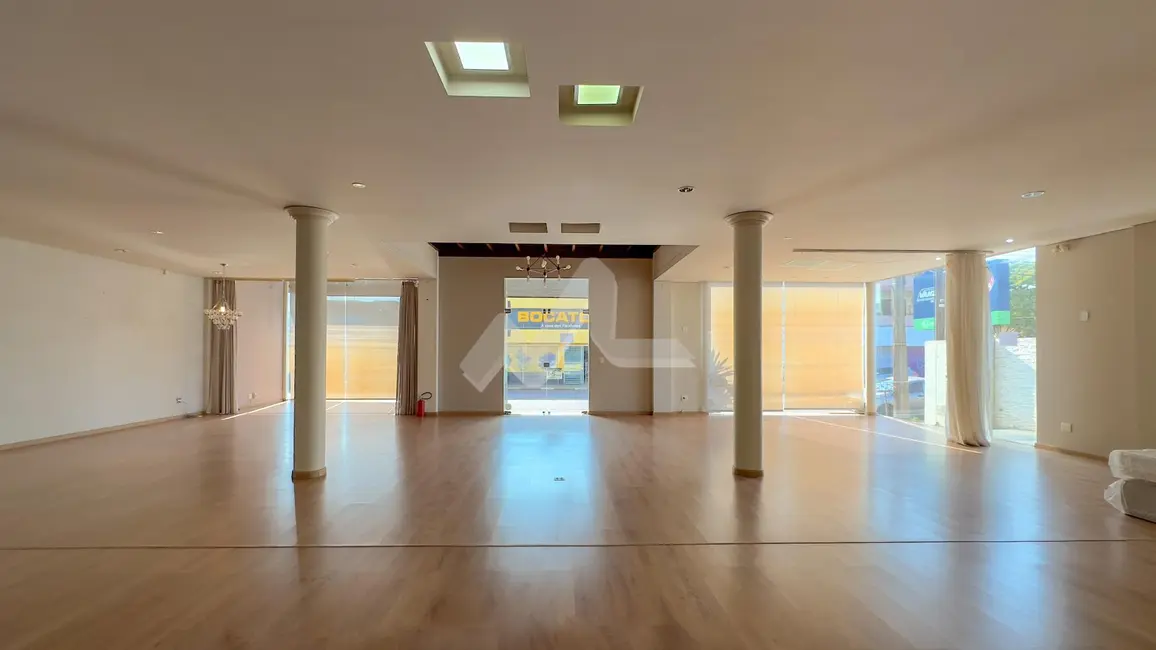 Foto 4 de Sala Comercial para alugar, 800m2 em Centro, Toledo - PR
