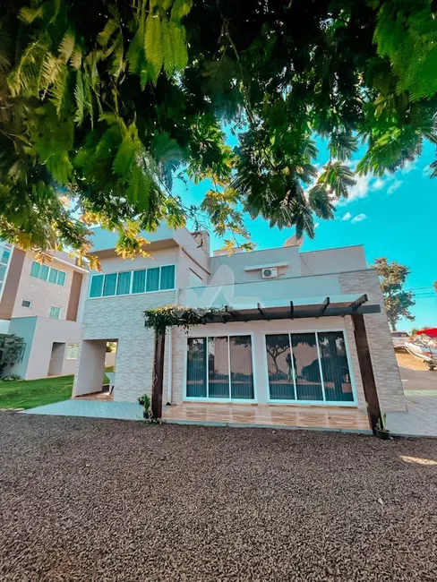 Casa à venda em Marechal Candido Rondon - PR - imagem 4 Foto 4 de Casa à venda em Marechal Candido Rondon - PR