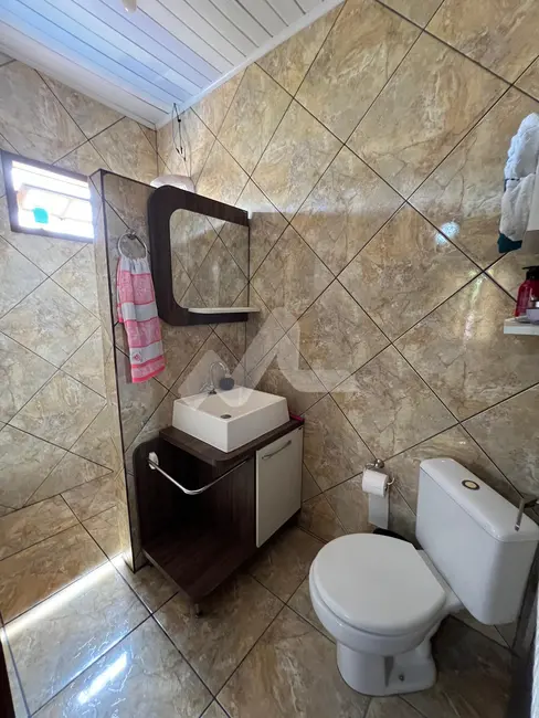 Casa com 2 quartos à venda, 182m2 em Jardim Bressan, Toledo - PR - imagem 9 Foto 9 de Casa com 2 quartos à venda, 182m2 em Jardim Bressan, Toledo - PR