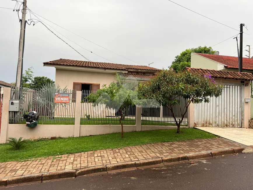 Casa com 2 quartos à venda, 182m2 em Jardim Bressan, Toledo - PR - imagem 1 Foto 1 de Casa com 2 quartos à venda, 182m2 em Jardim Bressan, Toledo - PR