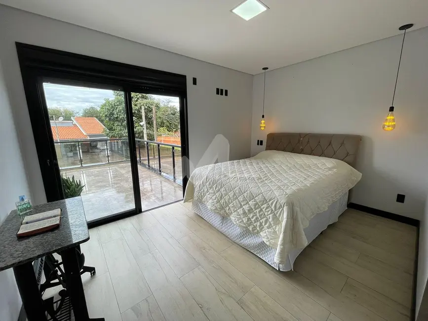 Foto 10 de Sobrado à venda, 178m2 em Vila Industrial, Toledo - PR