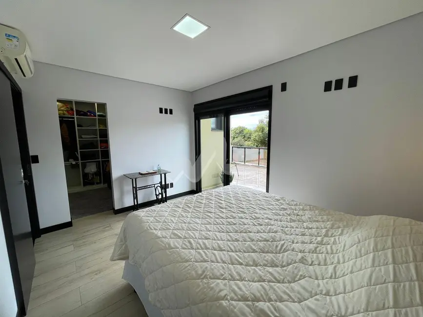 Foto 13 de Sobrado à venda, 178m2 em Vila Industrial, Toledo - PR