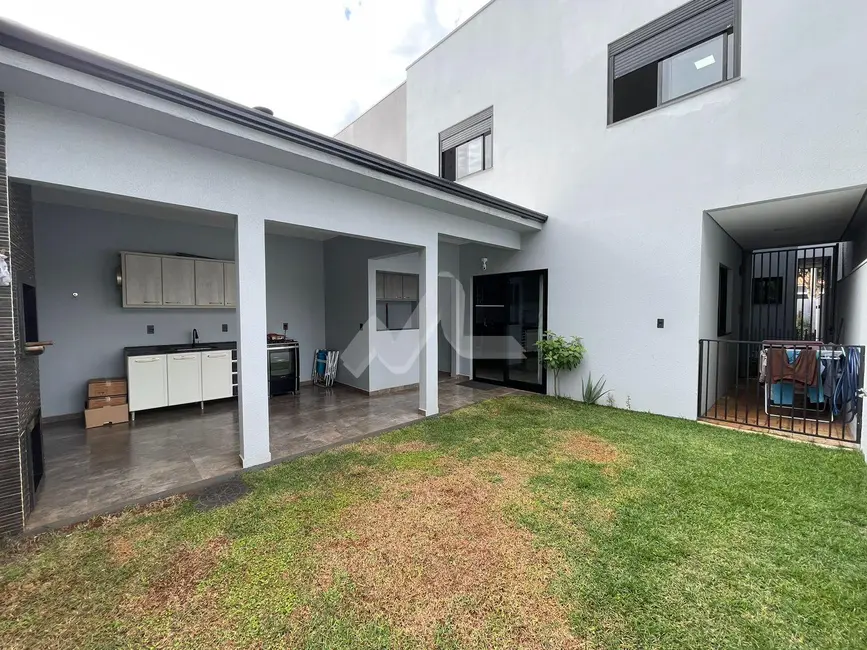 Foto 11 de Sobrado à venda, 178m2 em Vila Industrial, Toledo - PR