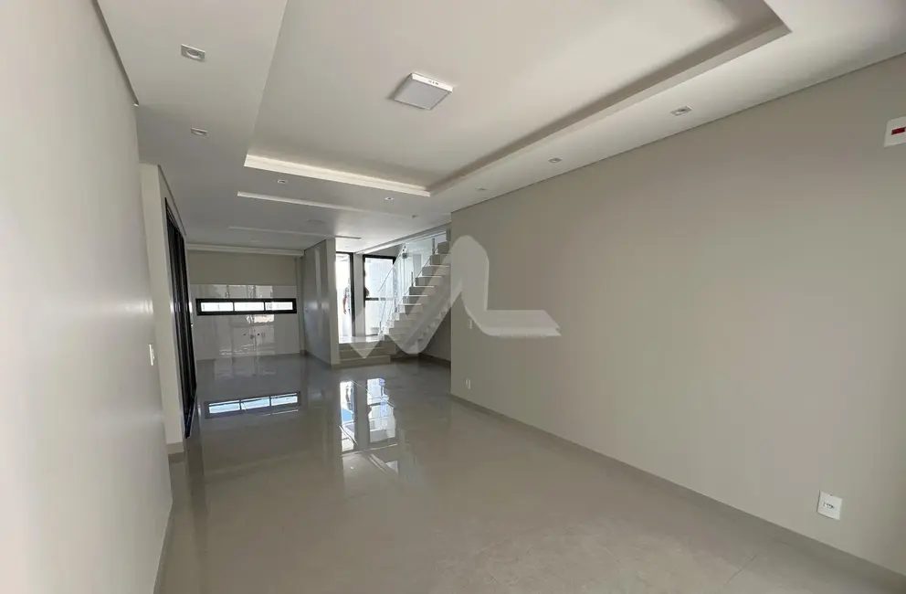 Foto 23 de Sobrado à venda, 170m2 em Jardim Gisela, Toledo - PR