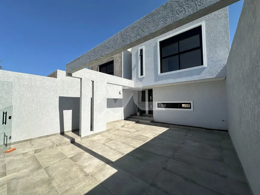 Foto 1 de Sobrado à venda, 170m2 em Jardim Gisela, Toledo - PR