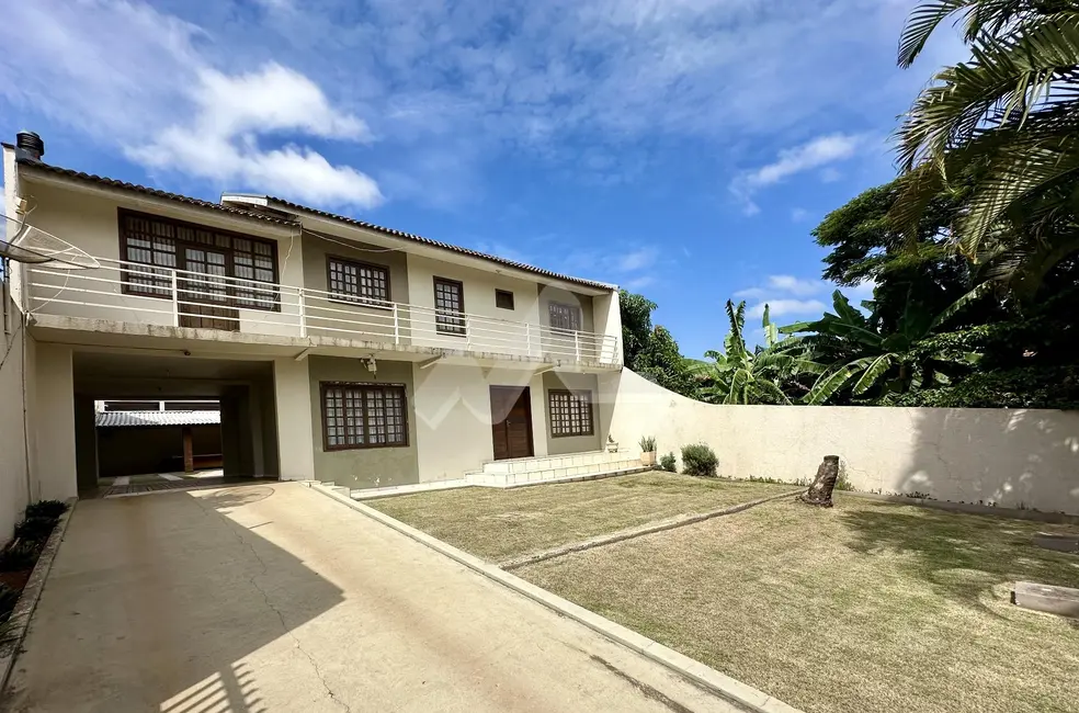 Casa com 3 quartos à venda, 252m2 em Tocantins, Toledo - PR - imagem 5 Foto 5 de Casa com 3 quartos à venda, 252m2 em Tocantins, Toledo - PR