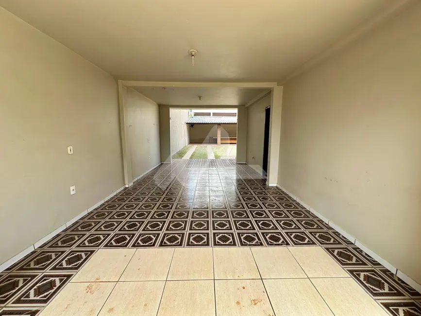 Casa com 3 quartos à venda, 252m2 em Tocantins, Toledo - PR - imagem 9 Foto 9 de Casa com 3 quartos à venda, 252m2 em Tocantins, Toledo - PR