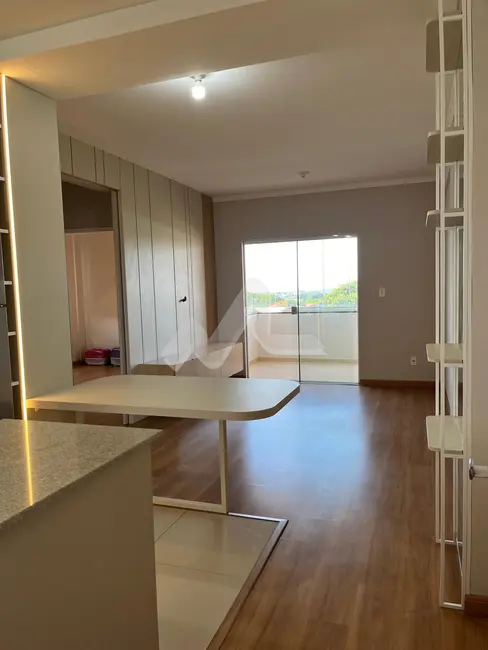 Foto 3 de Apartamento com 2 quartos à venda, 67m2 em Jardim La Salle, Toledo - PR
