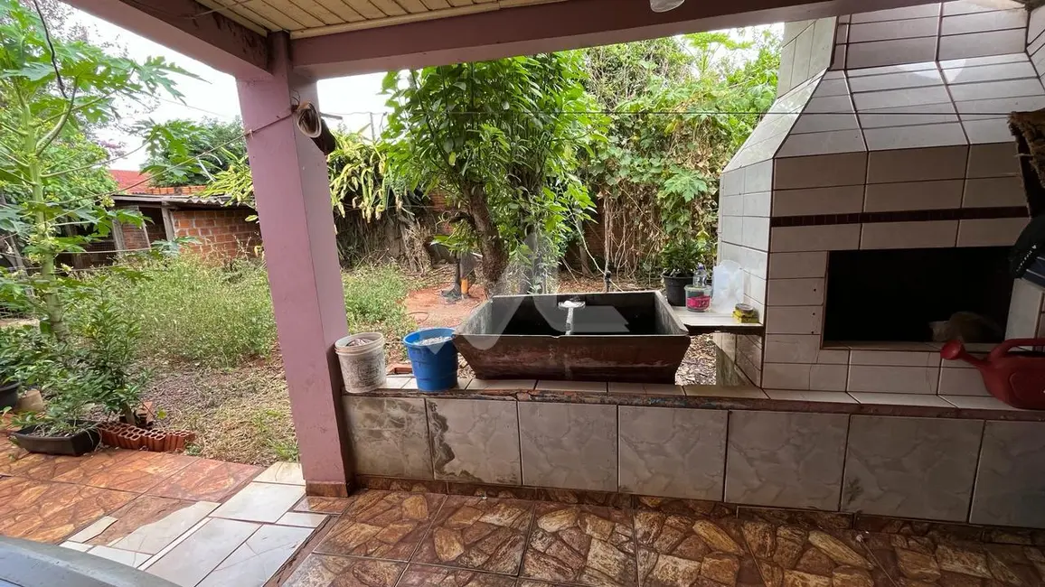 Casa com 3 quartos à venda, 120m2 em São Francisco, Toledo - PR - imagem 5 Foto 5 de Casa com 3 quartos à venda, 120m2 em São Francisco, Toledo - PR