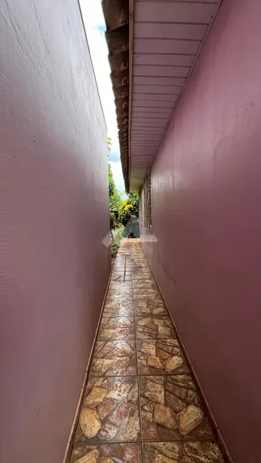 Casa com 3 quartos à venda, 120m2 em São Francisco, Toledo - PR - imagem 7 Foto 7 de Casa com 3 quartos à venda, 120m2 em São Francisco, Toledo - PR