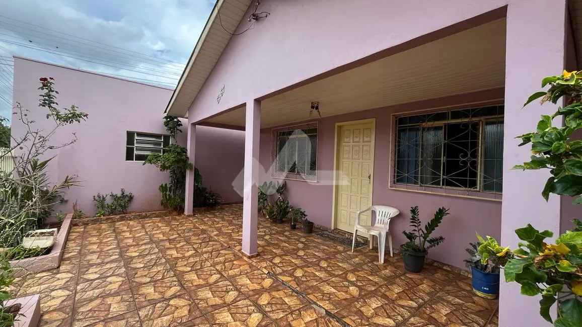Casa com 3 quartos à venda, 120m2 em São Francisco, Toledo - PR - imagem 3 Foto 3 de Casa com 3 quartos à venda, 120m2 em São Francisco, Toledo - PR