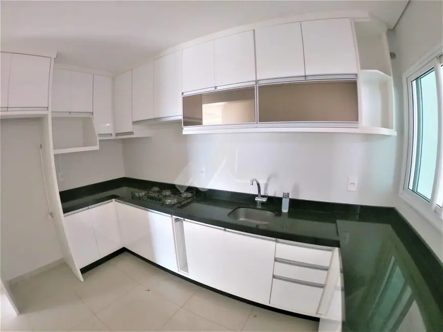 Apartamento com 2 quartos à venda, 101m2 em Centro, Toledo - PR - imagem 7 Foto 7 de Apartamento com 2 quartos à venda, 101m2 em Centro, Toledo - PR