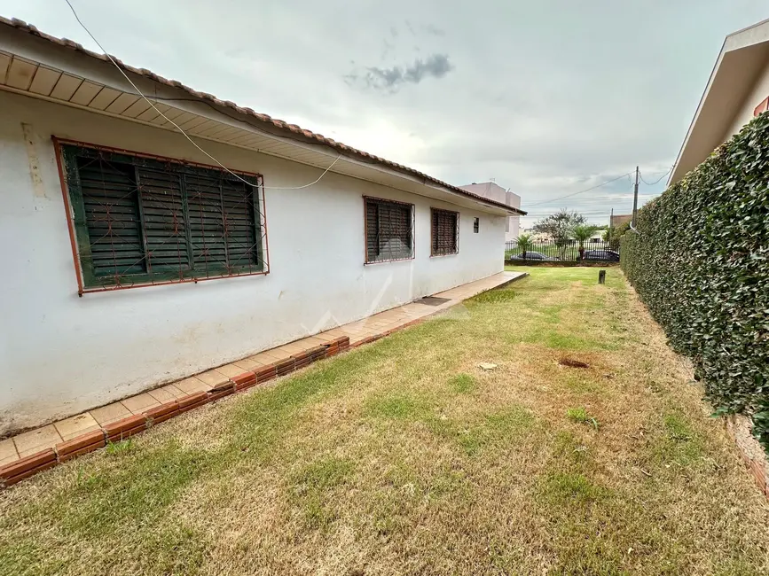 Casa com 3 quartos à venda, 137m2 em Vila Becker, Toledo - PR - imagem 9 Foto 9 de Casa com 3 quartos à venda, 137m2 em Vila Becker, Toledo - PR