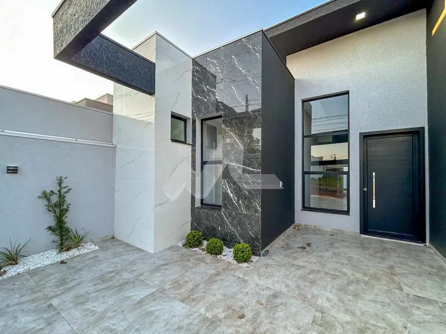 Foto 2 de Casa com 2 quartos à venda, 100m2 em Jardim Pancera, Toledo - PR